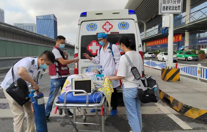 蒲江县救护车出租公司