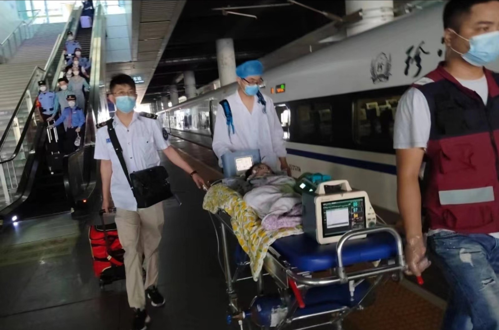 蒲江县高铁转运公司